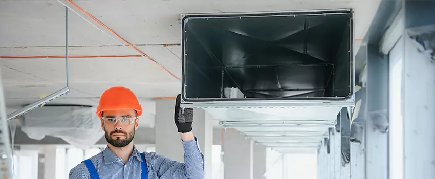 Clogged Air Duct Cleaning and Sanitizing in Grosse Pointe Woods, MI